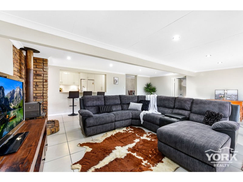 35 Loveday Street, Rangeville QLD 4350