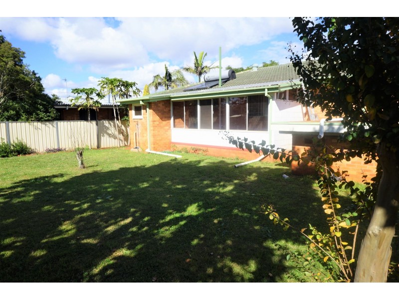193 North Street, Rockville QLD 4350