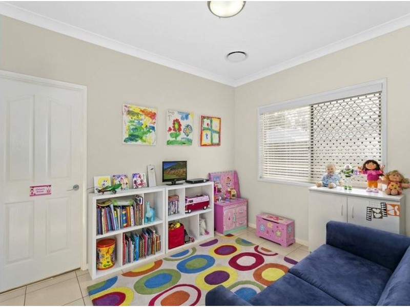 4 Pelican Drive, Rangeville QLD 4350