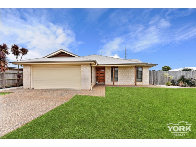 1 Vinnicombe Street, Kearneys Spring QLD 4350