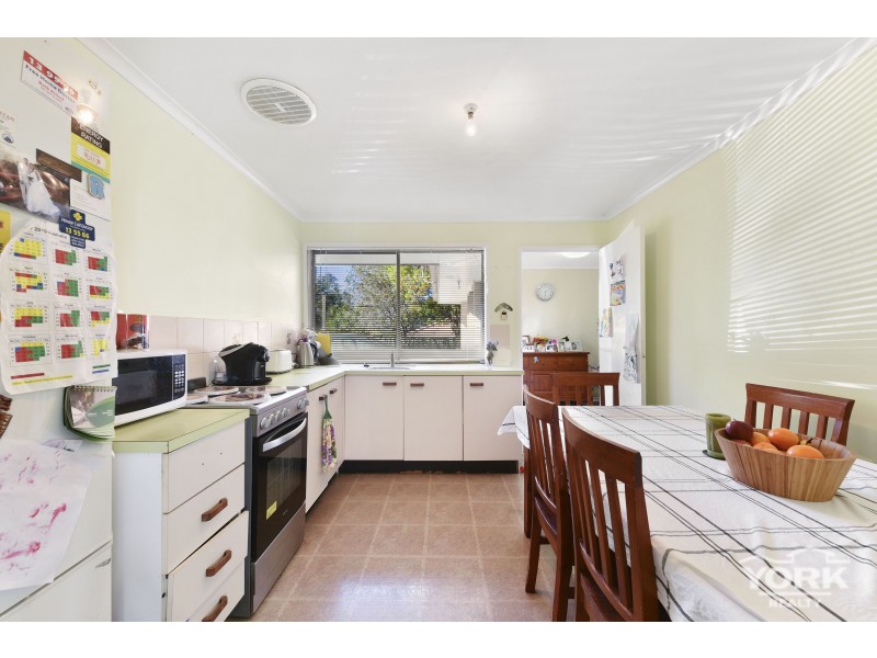 Wilsonton Heights QLD 4350