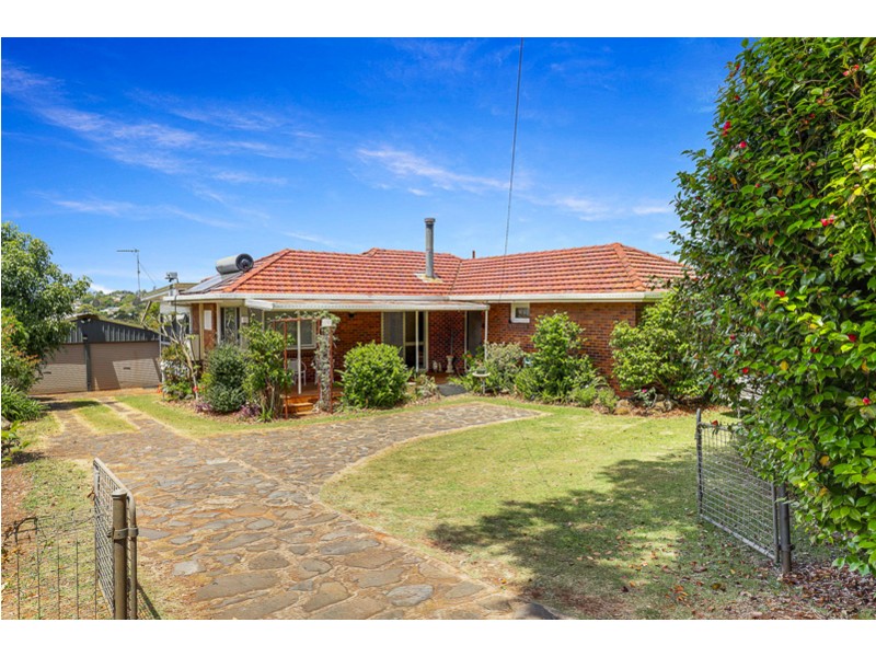 182 West Street, South Toowoomba QLD 4350