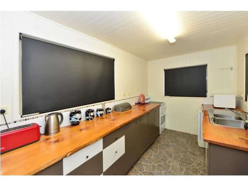 45 Priest Street, Rockville QLD 4350