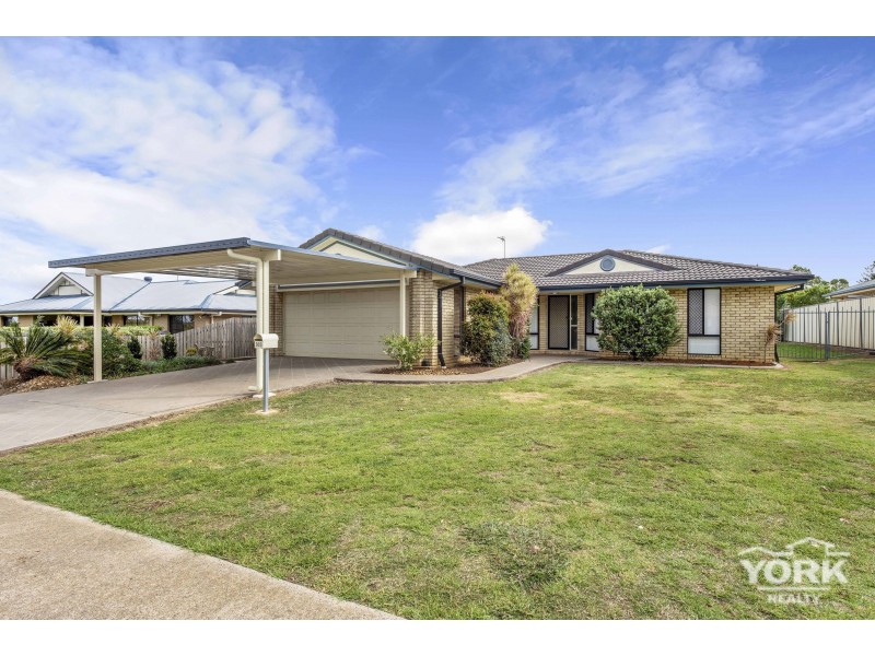 303 Greenwattle Street, Wilsonton QLD 4350