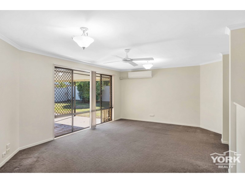 303 Greenwattle Street, Wilsonton QLD 4350