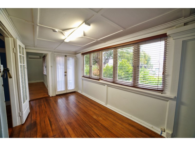 228 Hume Street, South Toowoomba QLD 4350