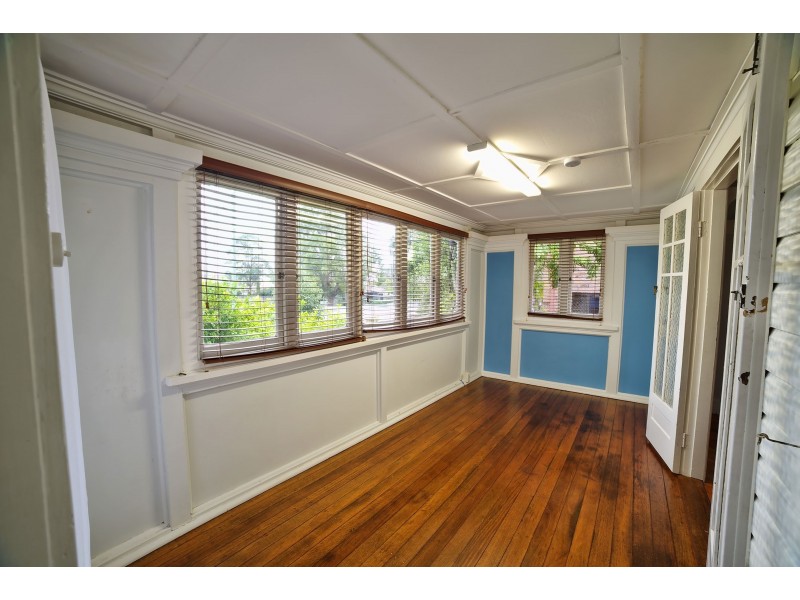 228 Hume Street, South Toowoomba QLD 4350