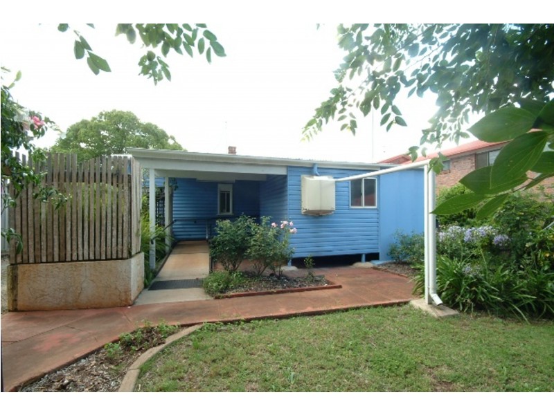 228 Hume Street, South Toowoomba QLD 4350