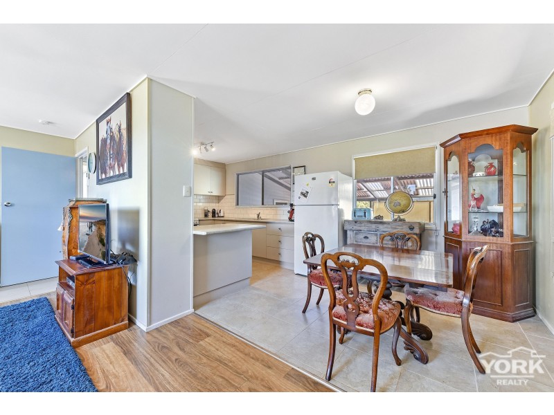 85 Proposch Street, Oakey QLD 4401