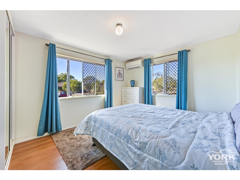 85 Proposch Street, Oakey QLD 4401