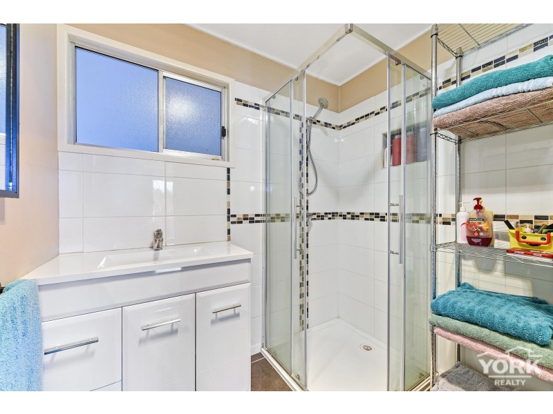 85 Proposch Street, Oakey QLD 4401