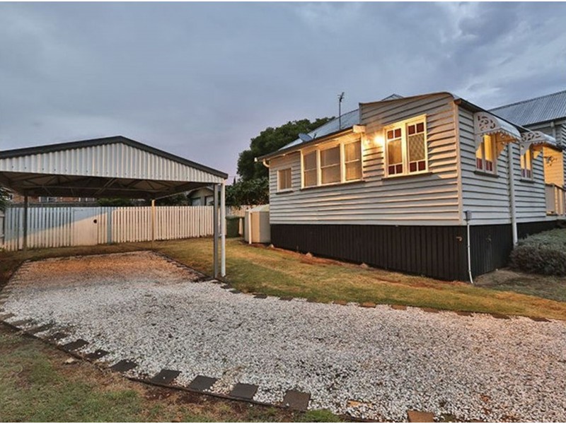 2a O’Quinn Street, Harristown QLD 4350