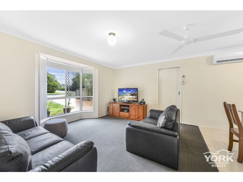 2a Bond Court, Darling Heights QLD 4350