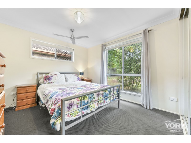 2a Bond Court, Darling Heights QLD 4350