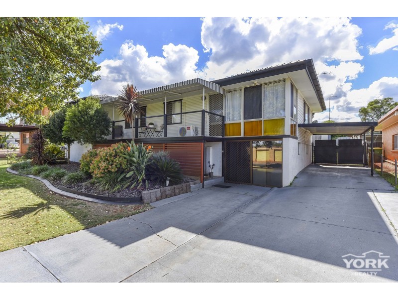 7 Evon Street, Rockville QLD 4350