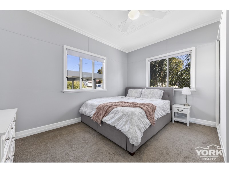 14 Beelbee Street, Harristown QLD 4350