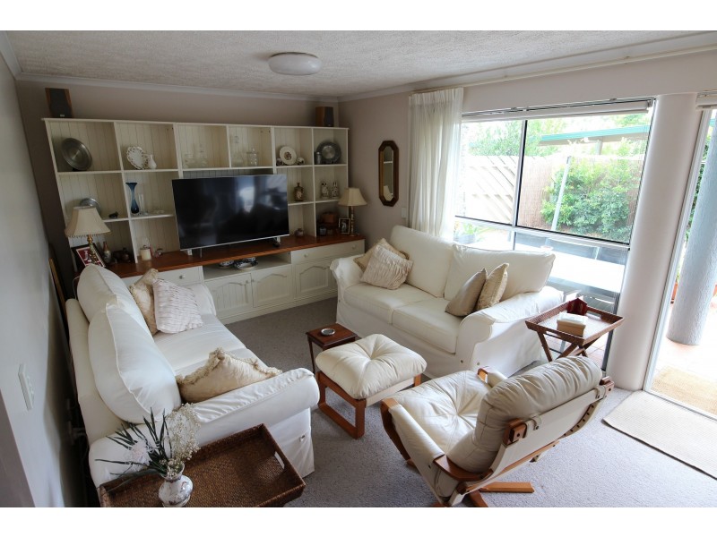 Centenary Heights QLD 4350