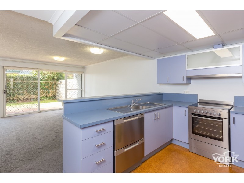 Centenary Heights QLD 4350