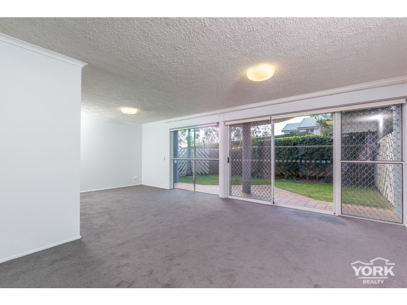 Centenary Heights QLD 4350