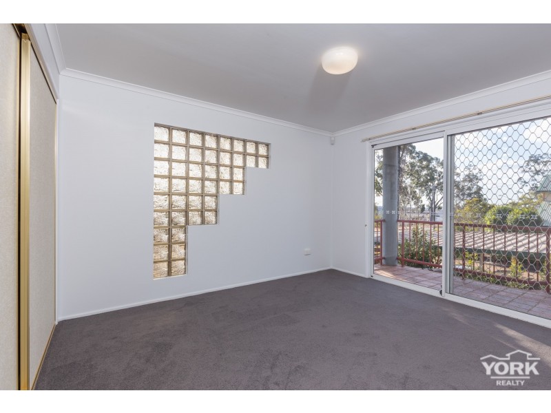 Centenary Heights QLD 4350