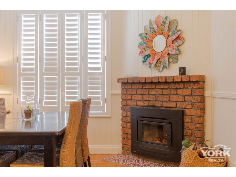 9 Grenier Street, North Toowoomba QLD 4350