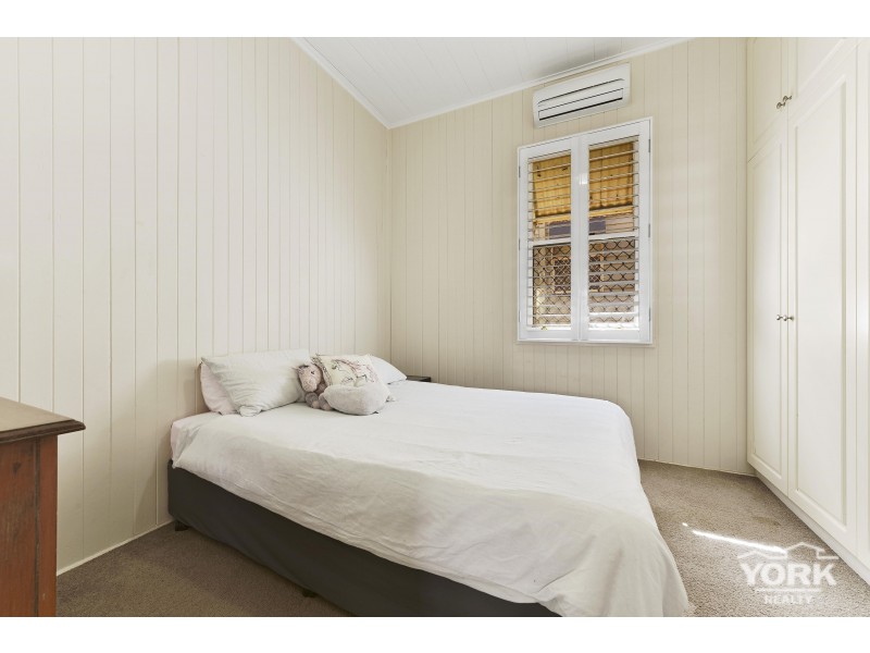 9 Grenier Street, North Toowoomba QLD 4350