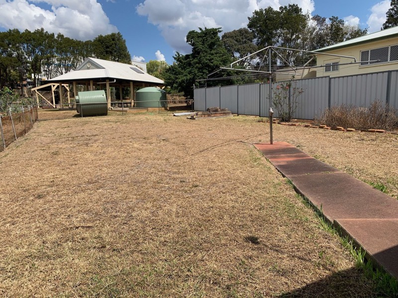 30 Goggs Street, Toowoomba City QLD 4350