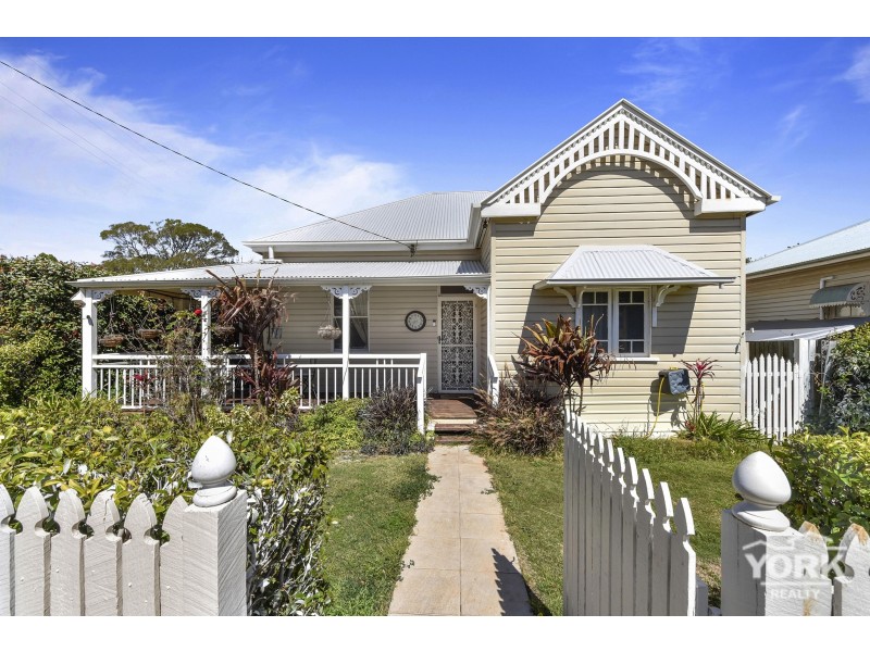 30 Dunmore Street, East Toowoomba QLD 4350