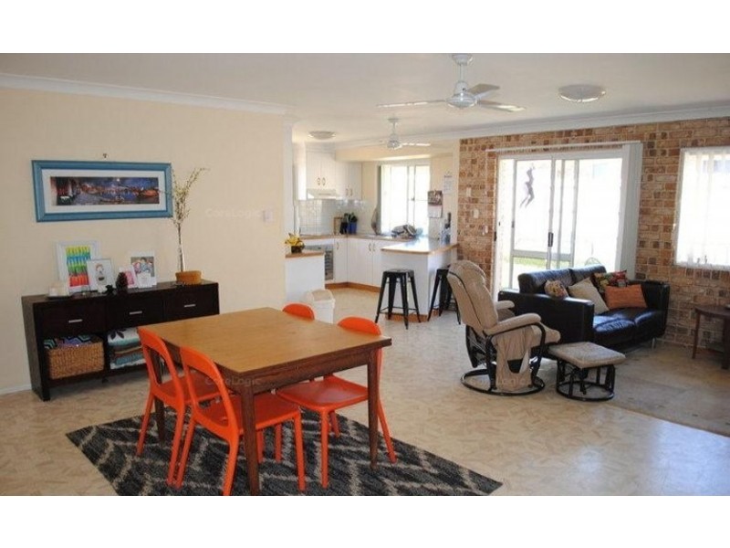 17 Gouldson Drive, Kearneys Spring QLD 4350