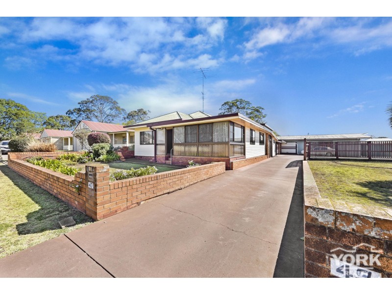 47 Payne Street, Wilsonton QLD 4350