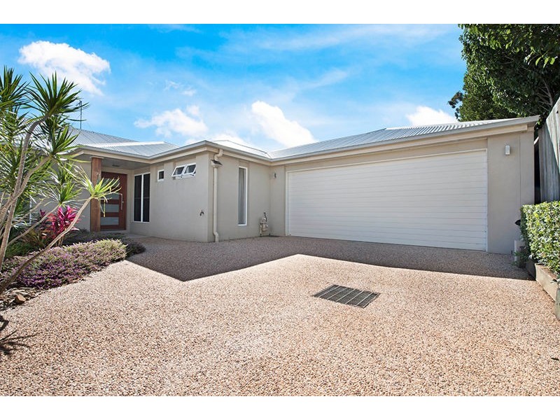 2/14 Ethan Street, Middle Ridge QLD 4350