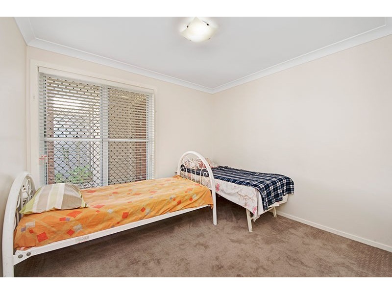 2/14 Ethan Street, Middle Ridge QLD 4350