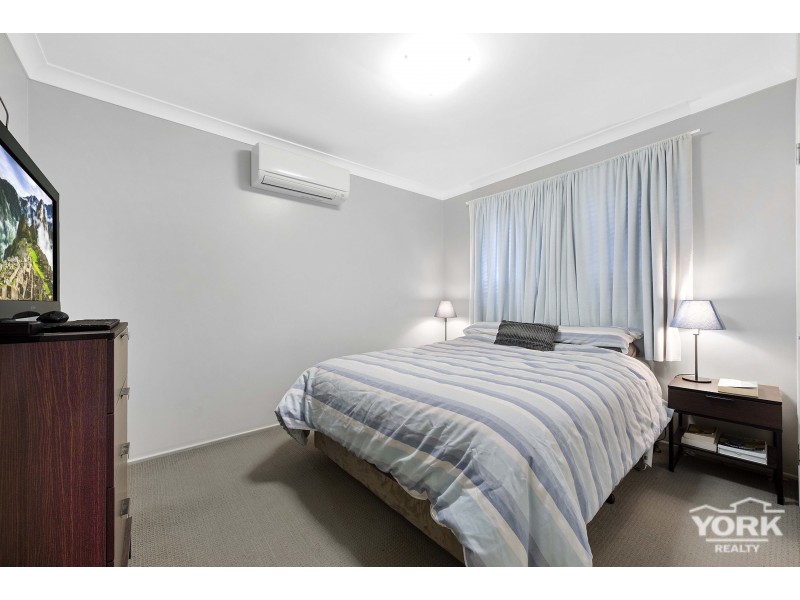 14 Gilmour Court, Harlaxton QLD 4350