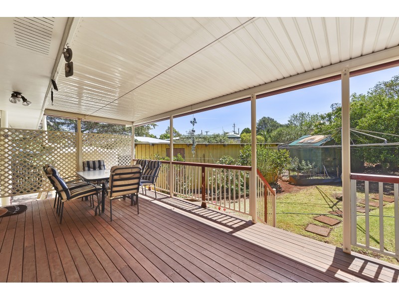 33 Walsh Street, Harlaxton QLD 4350