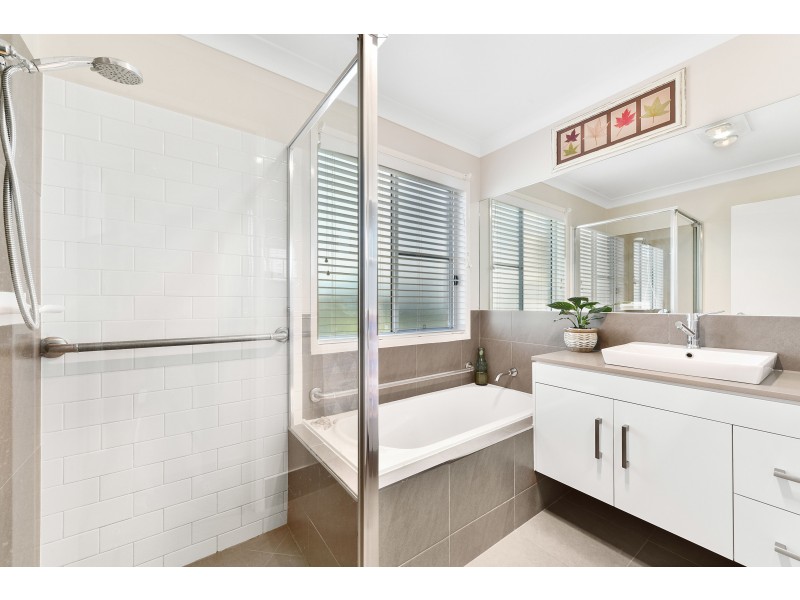 6/4 Alistair Street, Glenvale QLD 4350