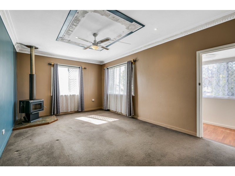 23 Monash Street, Newtown QLD 4350