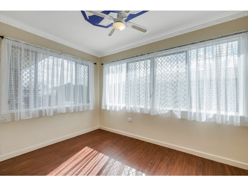 23 Monash Street, Newtown QLD 4350