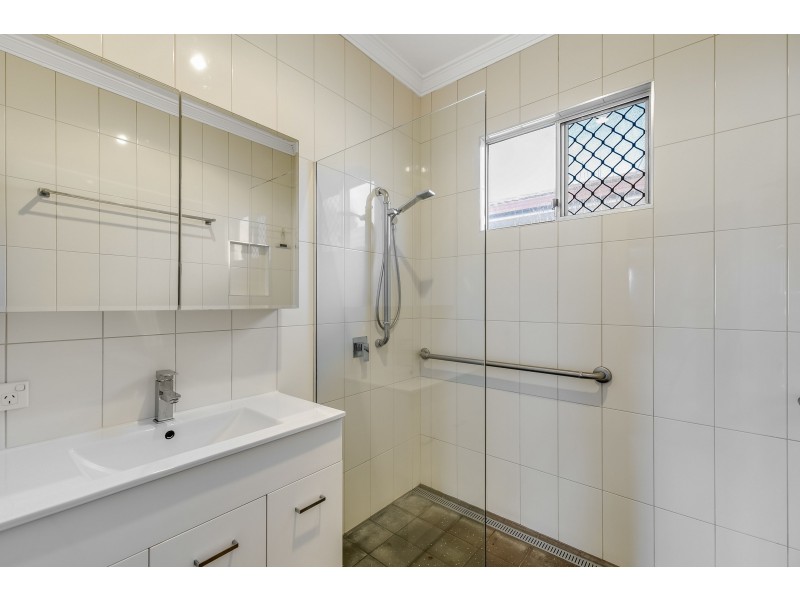 23 Monash Street, Newtown QLD 4350