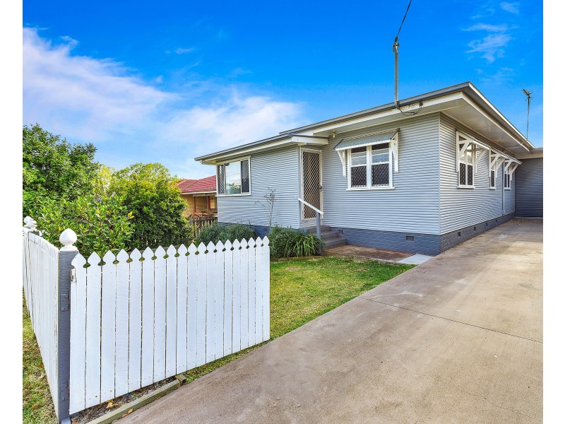 5 Wolseley Street, North Toowoomba QLD 4350