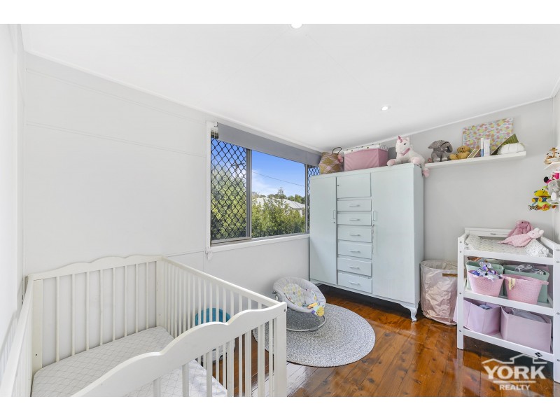 5 Wolseley Street, North Toowoomba QLD 4350