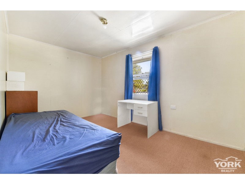 Harlaxton QLD 4350