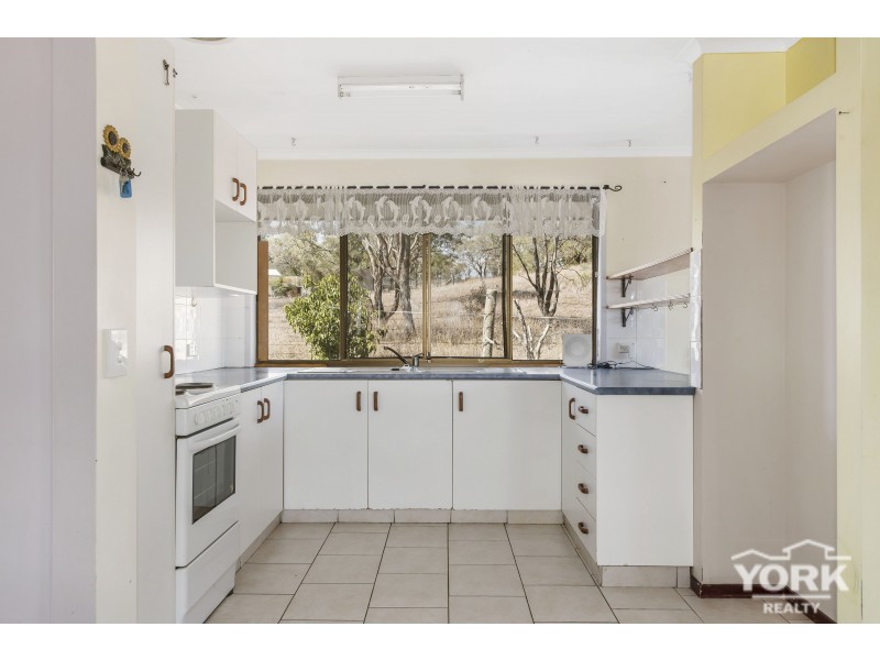36 Talisker Street, Kingsthorpe QLD 4400