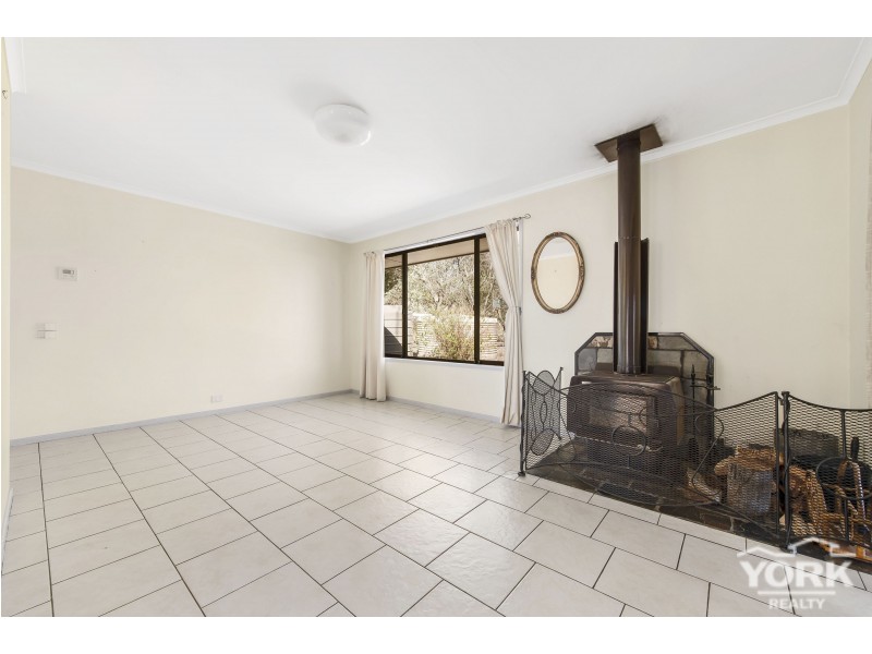 36 Talisker Street, Kingsthorpe QLD 4400