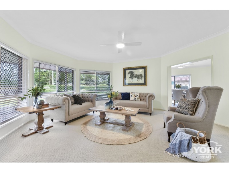 27 Cawdor Road, Highfields QLD 4352