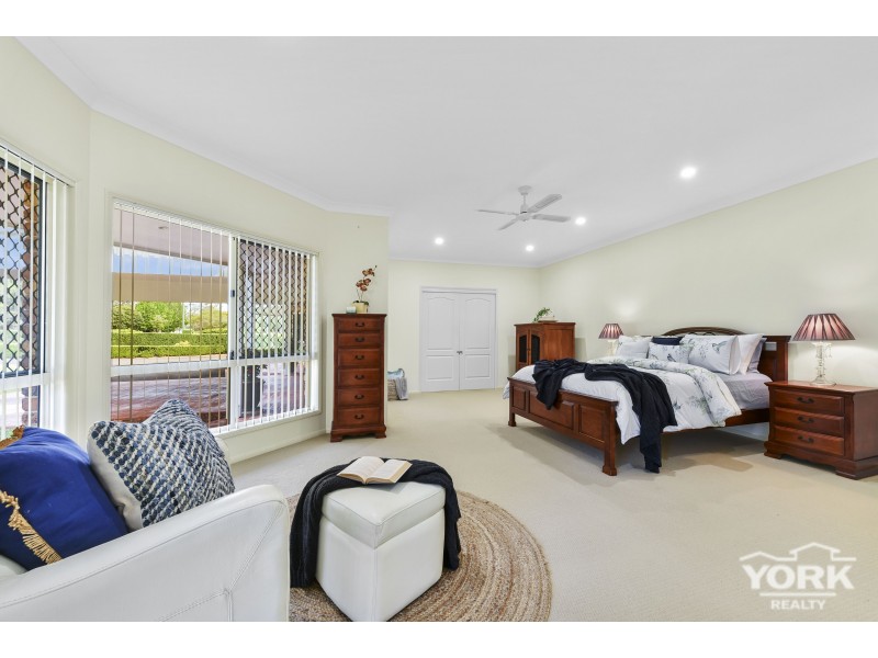 27 Cawdor Road, Highfields QLD 4352