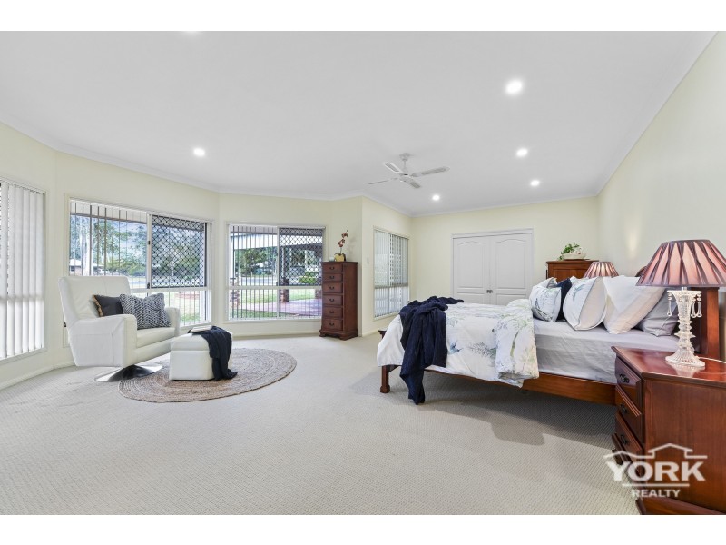 27 Cawdor Road, Highfields QLD 4352