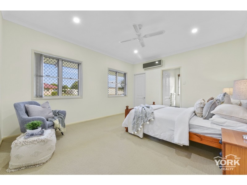 27 Cawdor Road, Highfields QLD 4352