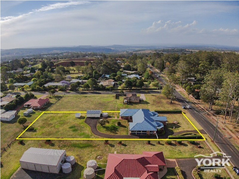 27 Cawdor Road, Highfields QLD 4352