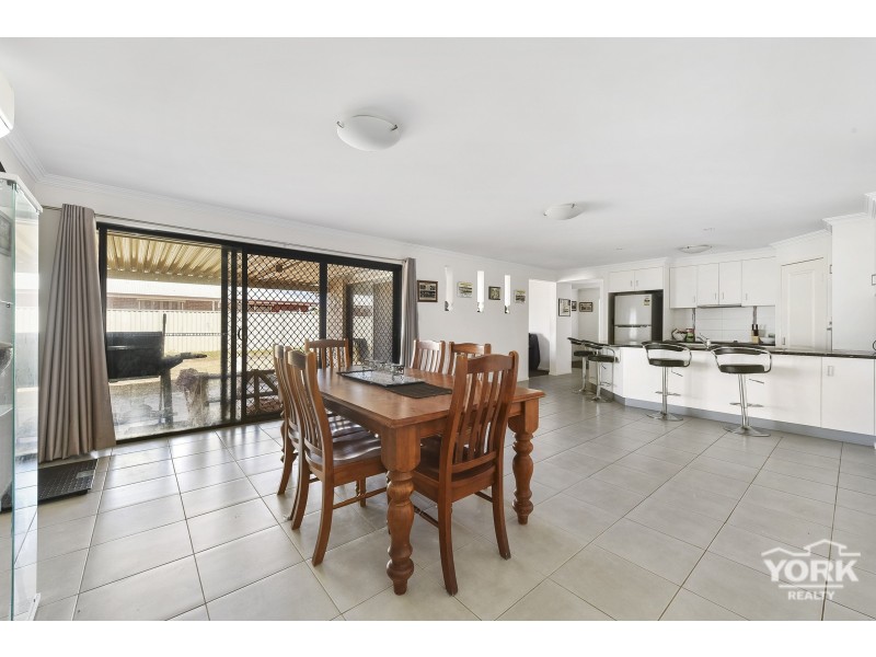 37 Ashford Drive, Wyreema QLD 4352