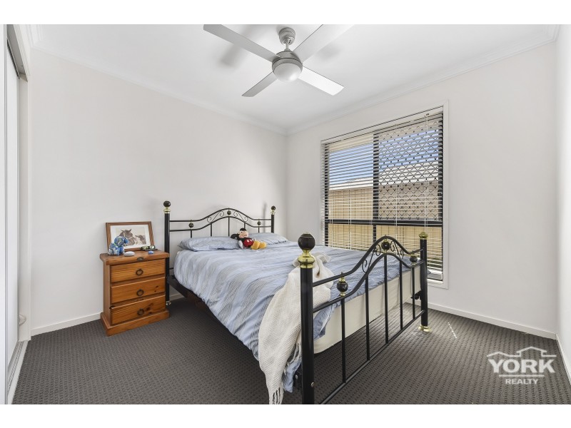 37 Ashford Drive, Wyreema QLD 4352